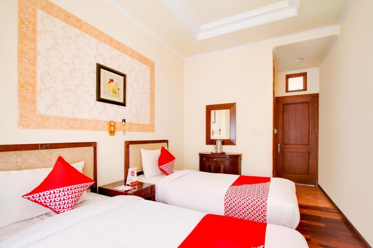 Oyo 3217 The Ts Homestay Μαλάνγκ Εξωτερικό φωτογραφία