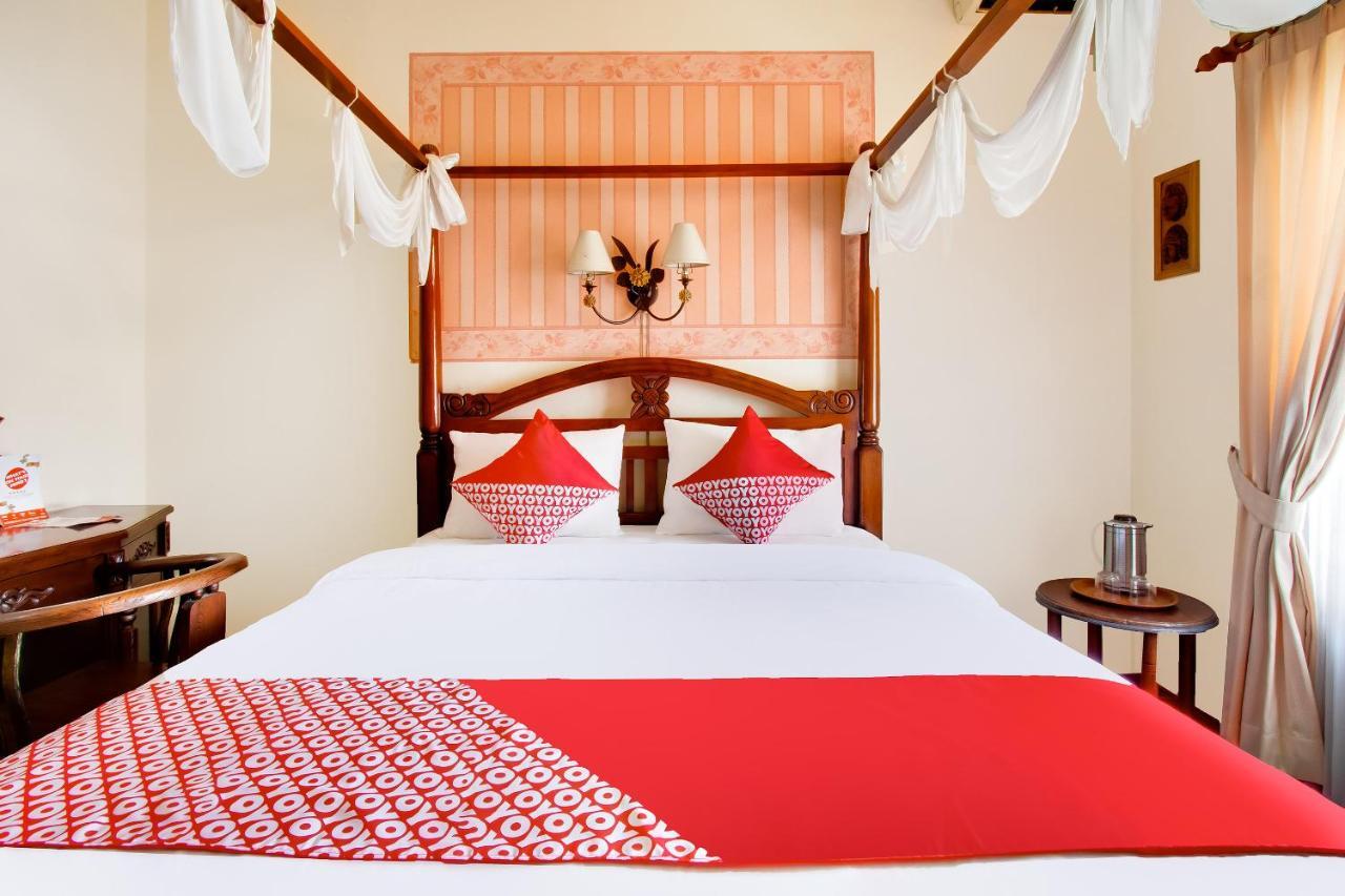 Oyo 3217 The Ts Homestay Μαλάνγκ Εξωτερικό φωτογραφία