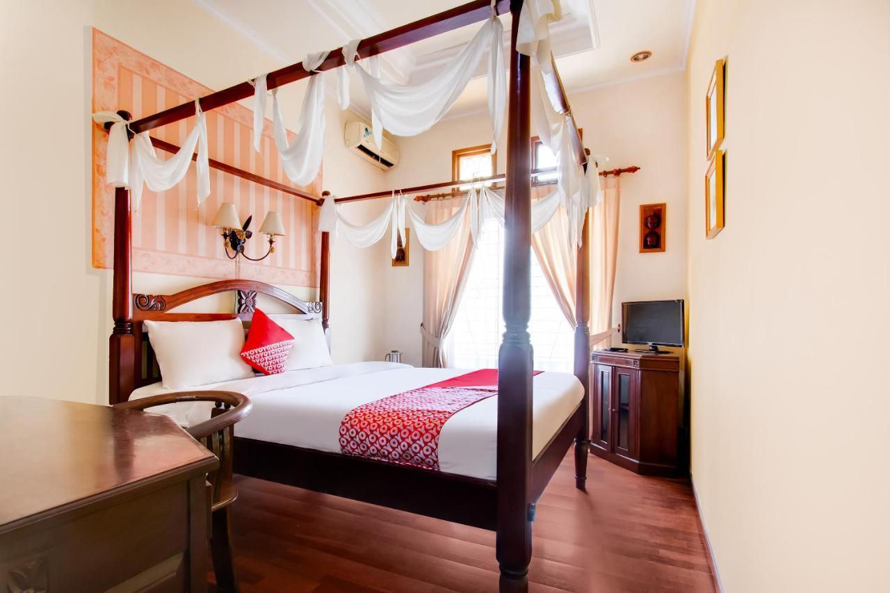 Oyo 3217 The Ts Homestay Μαλάνγκ Εξωτερικό φωτογραφία
